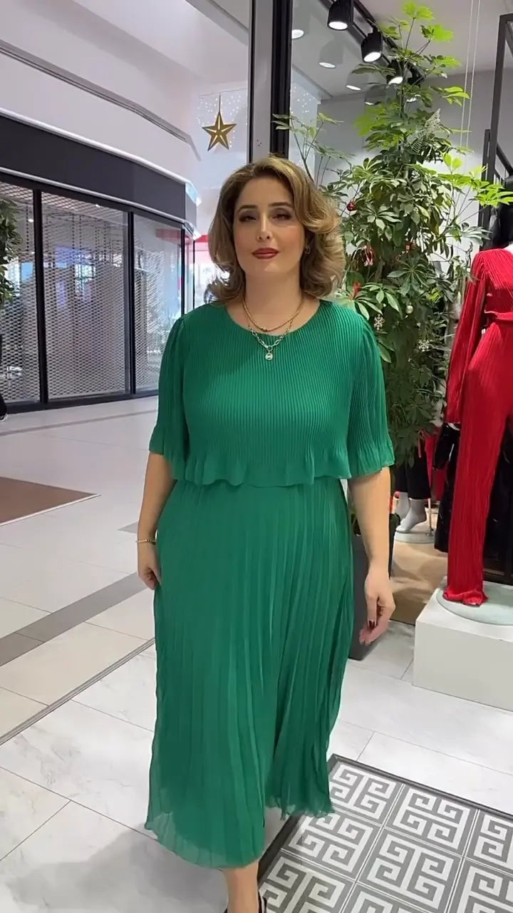 Amanda Hogan™ Elegancka sukienka z półrękawkiem i okrągłym dekoltem