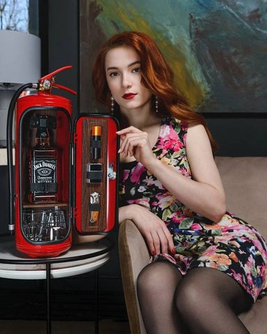 FireBar™ – Minibar w kształcie gaśnicy