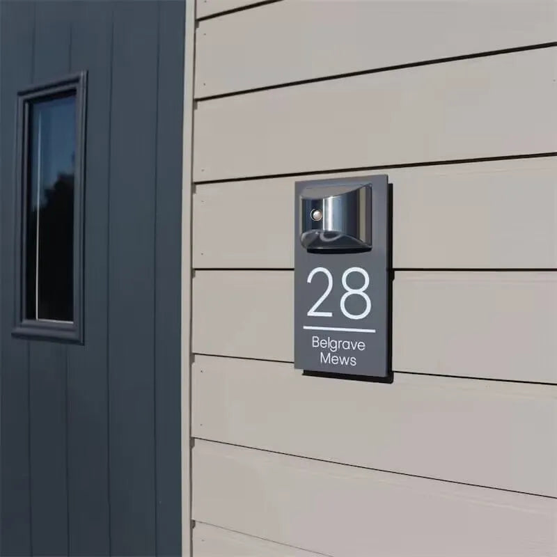 HomeDelux™ Spersonalizowana tabliczka na drzwi Solar Modern