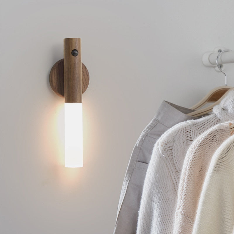 ModrnWood™ Magnetyczna latarka LED, lampka nocna