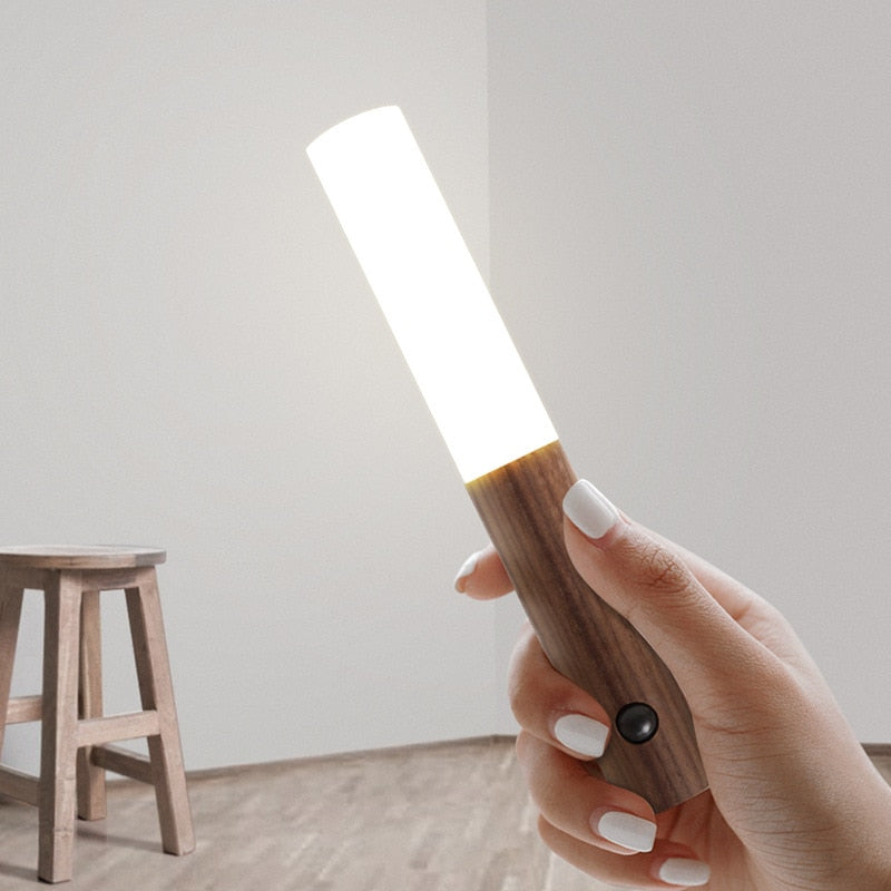 ModrnWood™ Magnetyczna latarka LED, lampka nocna