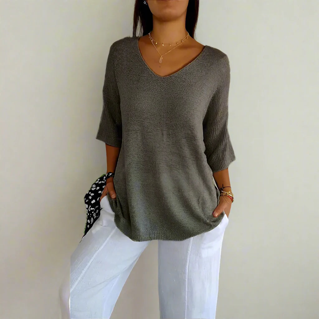 Ninfa™ Casualowa koszulka z rękawami 3/4 i dekoltem w szpic