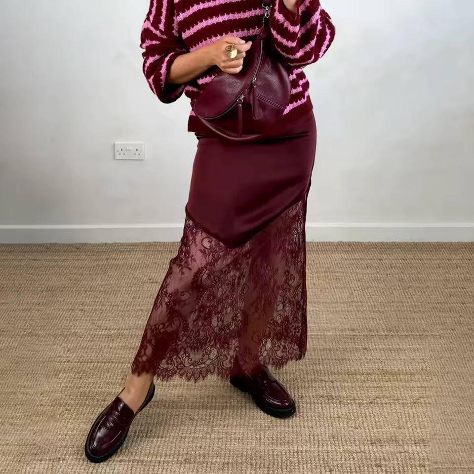 Sebastiana Canova™ Elegancka koronkowa spódnica w nowoczesnym stylu