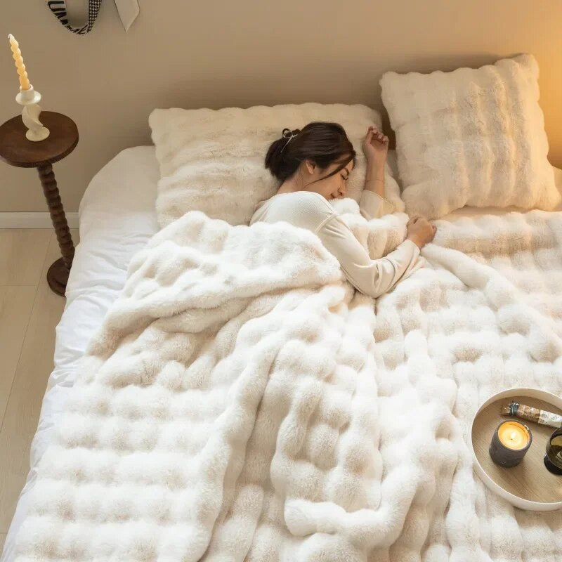 SnugNest™ Ciepły pluszowy i miękki koc