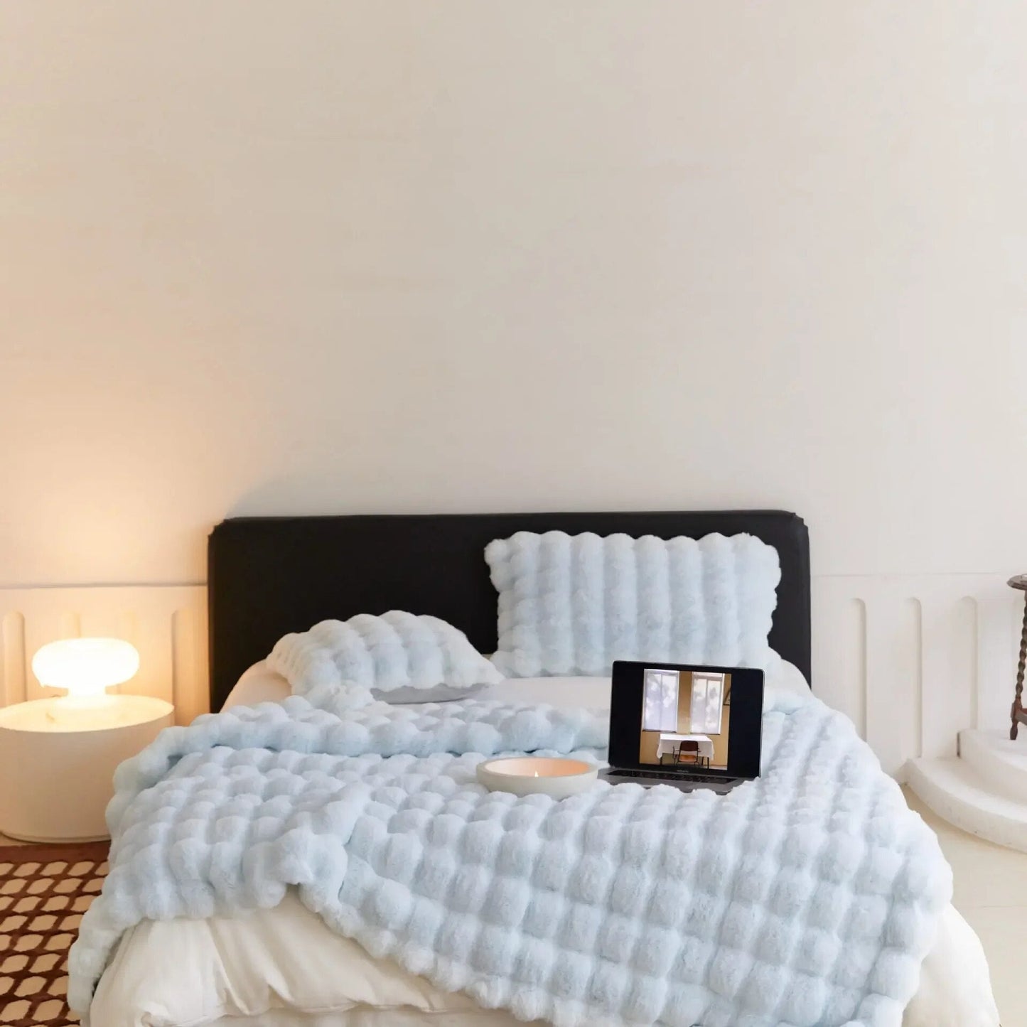 SnugNest™ Ciepły pluszowy i miękki koc