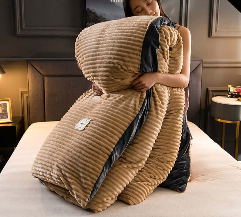 SnuggleLux™ Ciepły koc