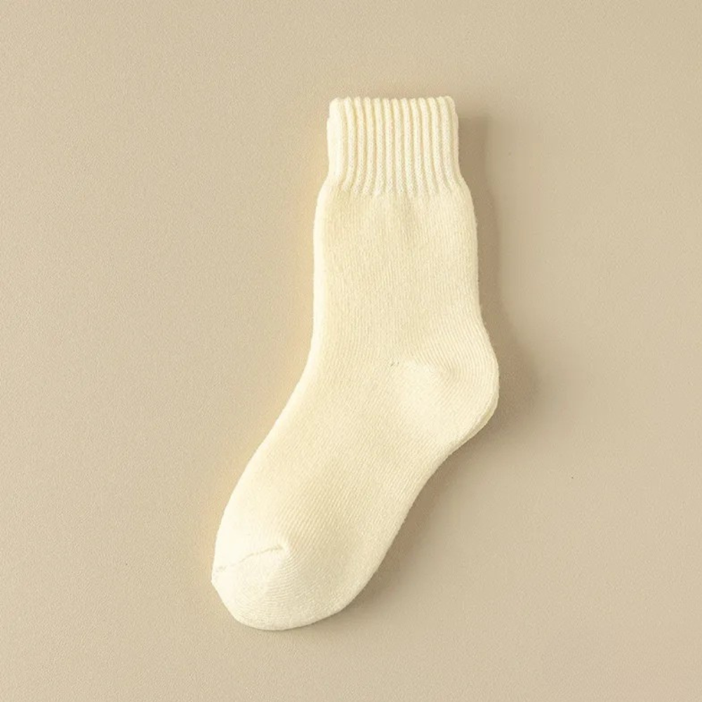 SnuggleStep™ Miękkie skarpetki polarowe zapewniające intensywne ciepło