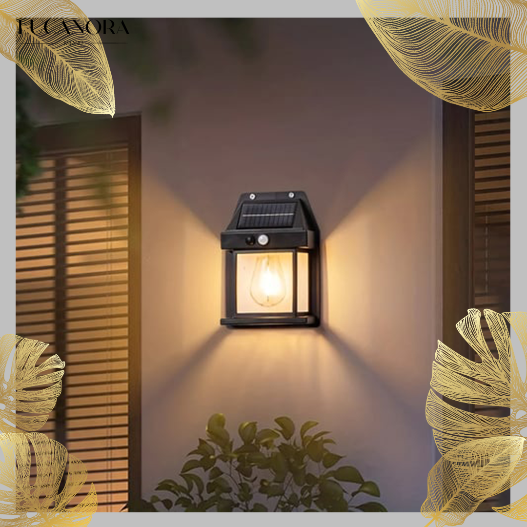 Solar Seren™ Zewnętrzna słoneczna lampa ścienna