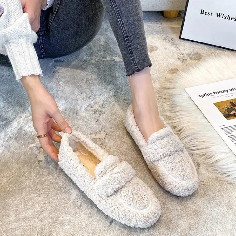 CozyStep™ Mokasyny z polaru