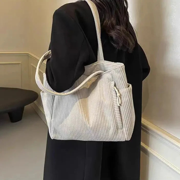 Ella Polo™ Torba na ramię z miękkiego sztruksu