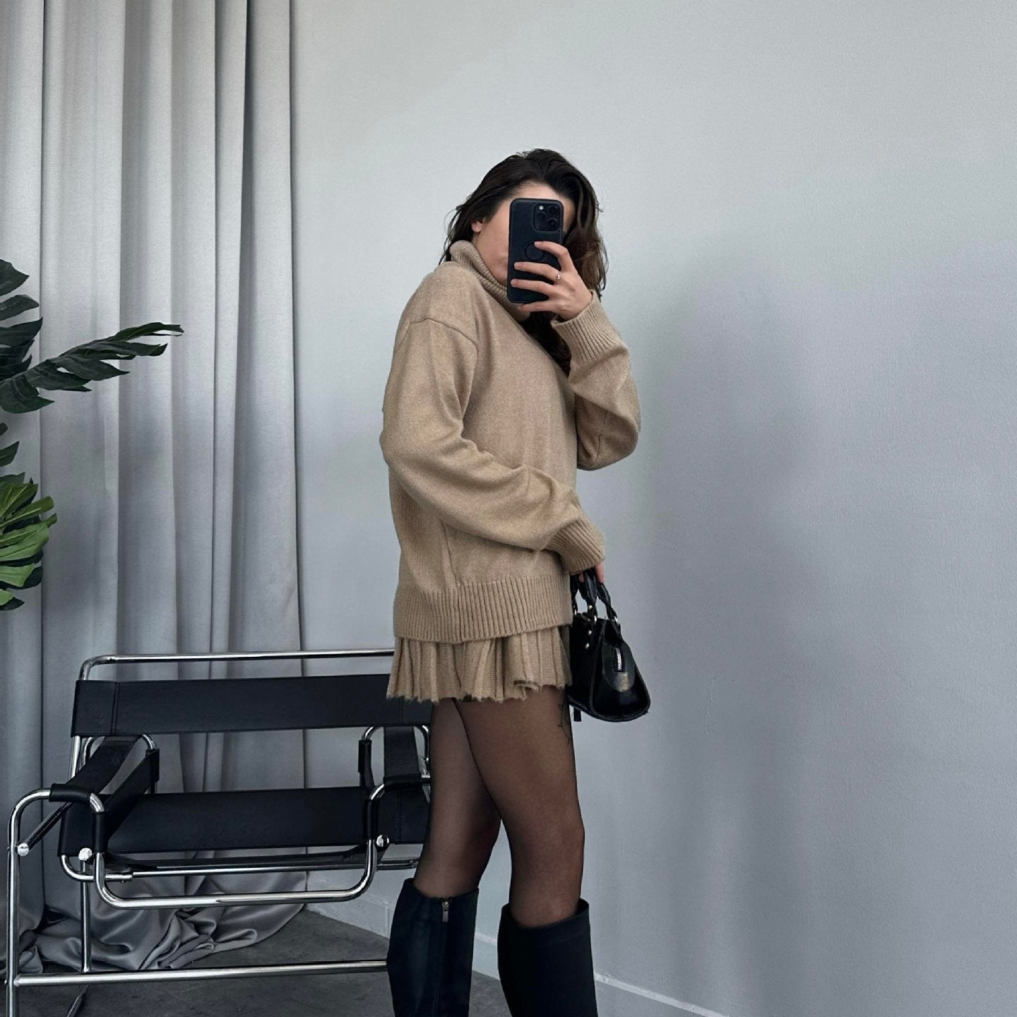 Fosca Solano™ Minimalistyczny komplet damski ze spódnicą i golfem