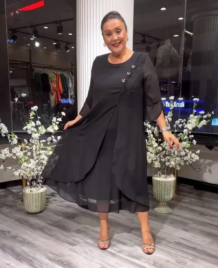 Nina Zambito™ Elegancka długa sukienka