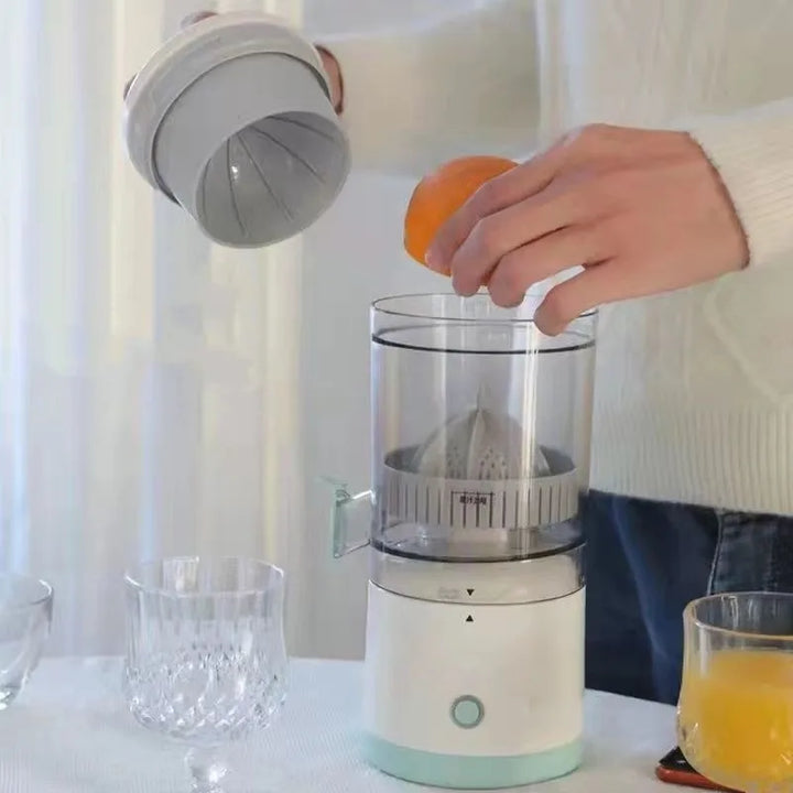 ProJuice™ Przenośna elektryczna sokowirówka