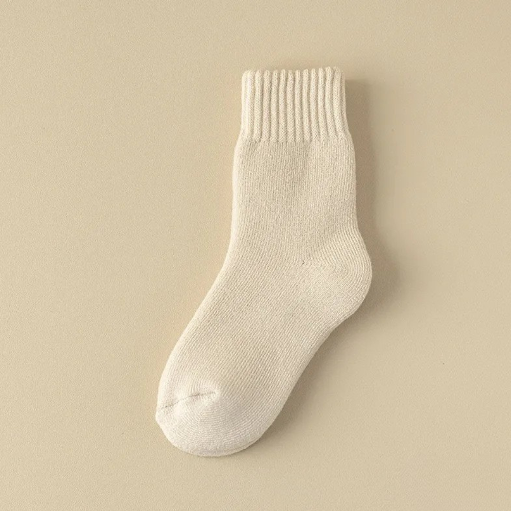 SnuggleStep™ Miękkie skarpetki polarowe zapewniające intensywne ciepło