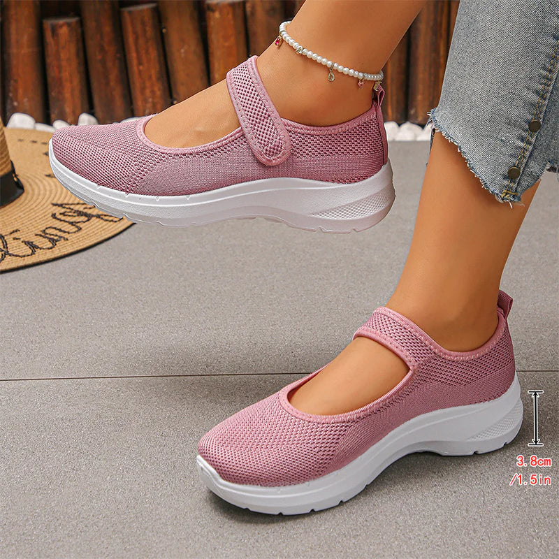 StrideFit Pro™ Cushioned sneakersy do chodzenia z regulowanym paskiem